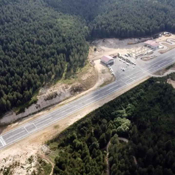 La Calabria mette le ali, dalla montagna al mare in volo in pochi minuti: si punta sull’avioturismo