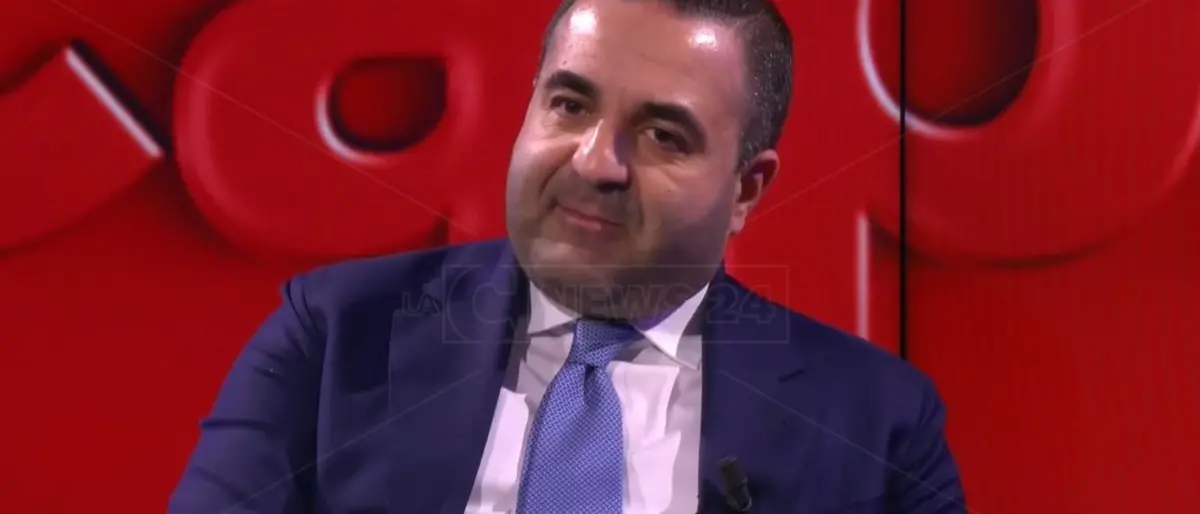 Elezioni, prova di forza di Cannizzaro: promette 150 amministratori a FI e punta alla riconferma alla Camera