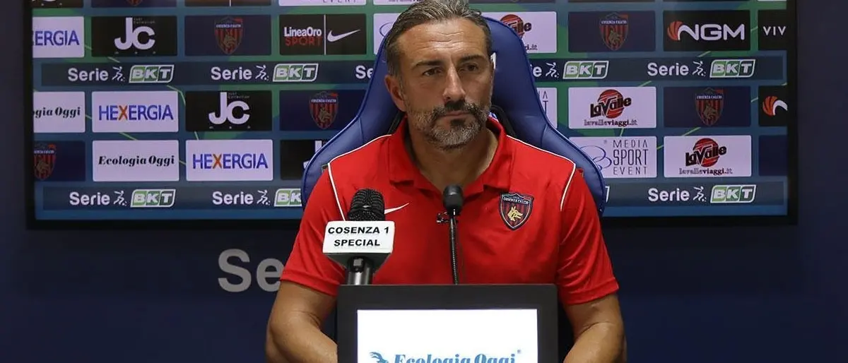 Coppa Italia, il Cosenza a Bologna con Brescianini e... il main sponsor sulla maglia