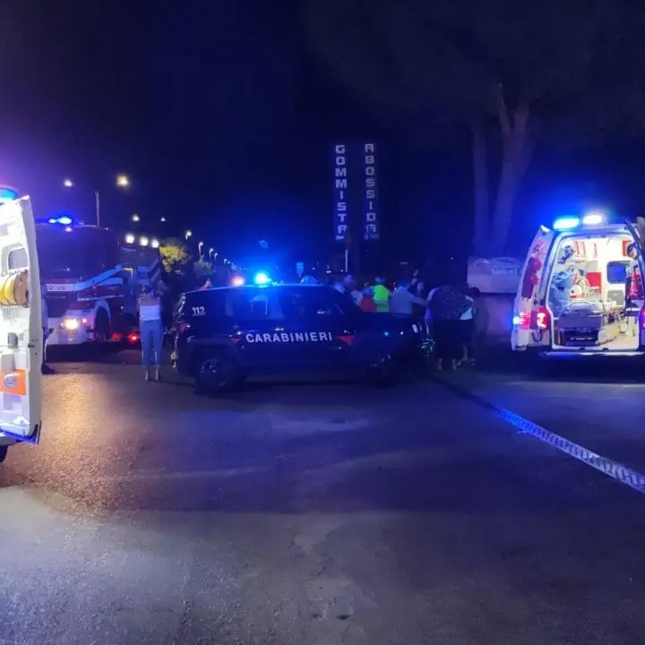 Incidente a Corigliano Rossano, nella notte scontro tra due auto: due feriti in gravi condizioni