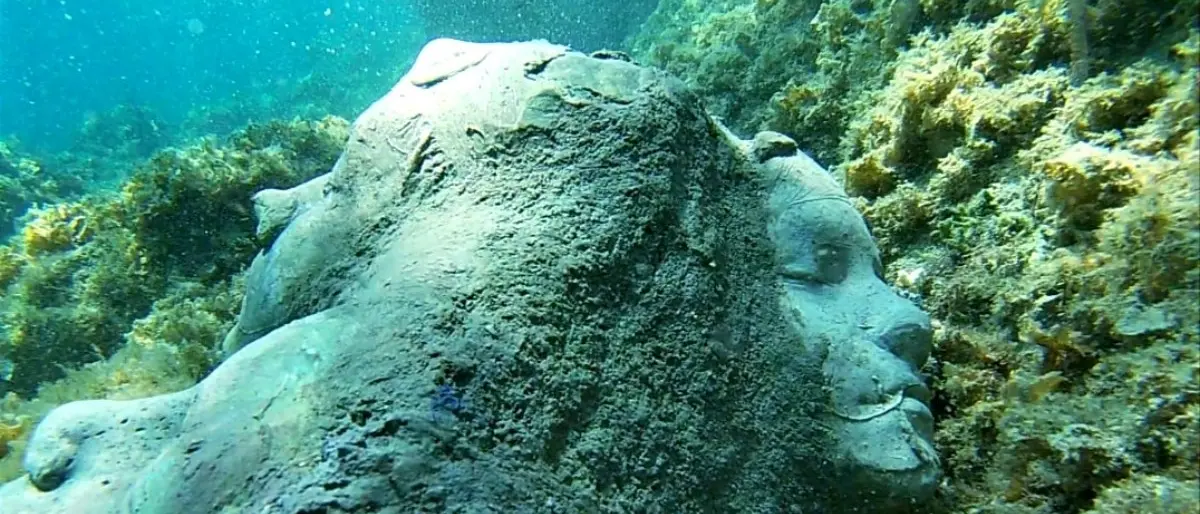 Danneggiato il museo subacqueo di Diamante, rubate 8 sculture: era stato inaugurato due giorni fa