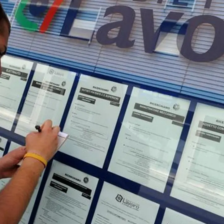 Reinserimento nel mondo del lavoro, la Regione pubblica un doppio bando da 35 milioni