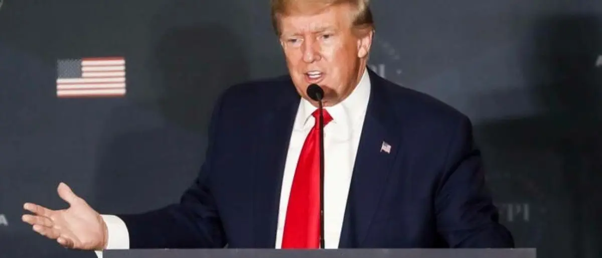 Trump indagato per spionaggio: avrebbe nascosto o distrutto documenti top secret