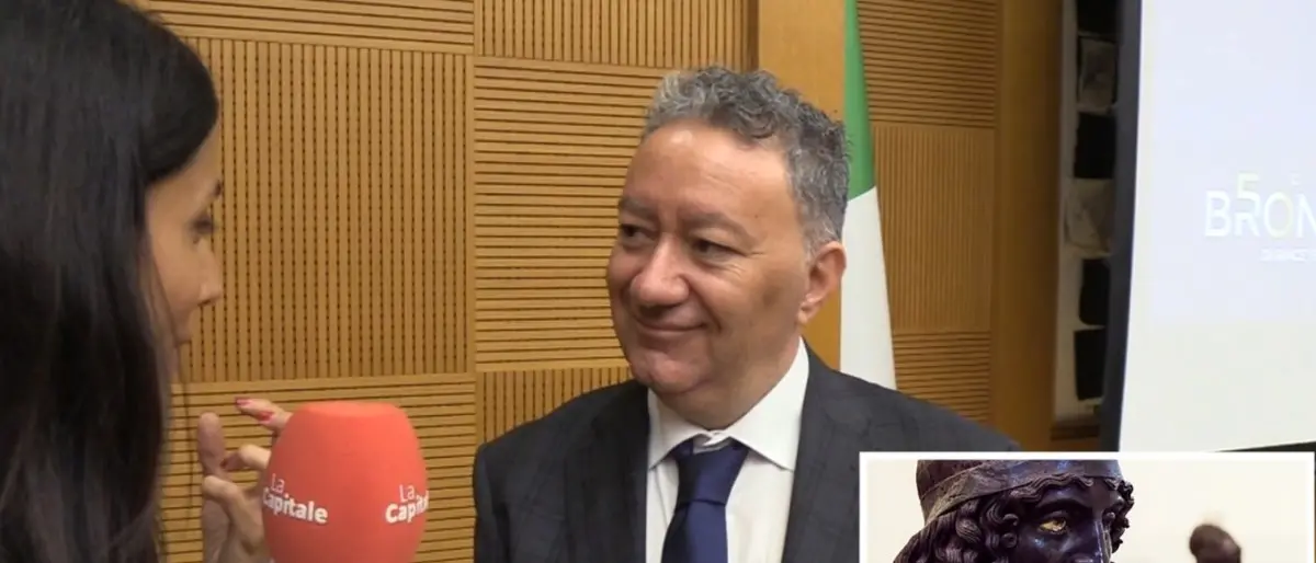 Bronzi, 50 anni in 50 tessere: sulla spiaggia di Riace le celebrazioni per l’anniversario