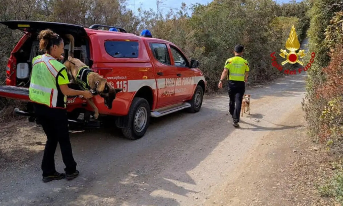 Isola d’Elba, trovata viva tra gli scogli la figlia dell’ex super poliziotto anti ‘ndrangheta Micalizio