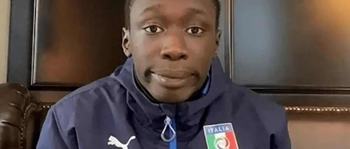 Khaby Lame diventa italiano: cittadinanza al re di Tik Tok con 150 milioni di follower