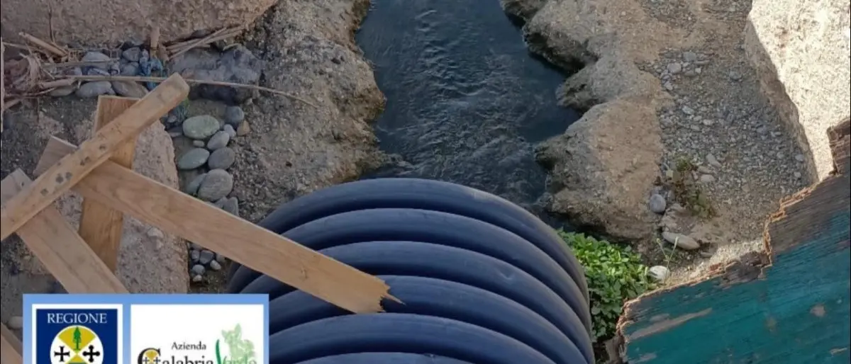 I droni della Regione scovano scarico abusivo nel Cosentino, l’annuncio del presidente Occhiuto