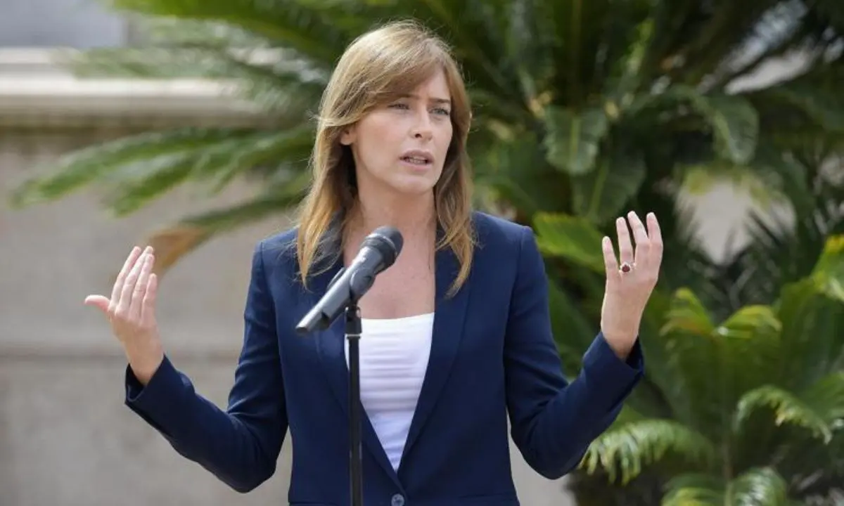 Terzo polo, Renzi e Calenda trovano l’accordo: Maria Elena Boschi sarà capolista in Calabria