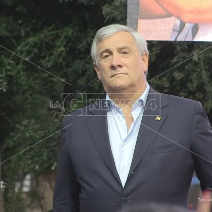 Intimidazione a Cannizzaro, Tajani (Fi): «Grave gesto. Andrà comunque avanti per il bene della Calabria»
