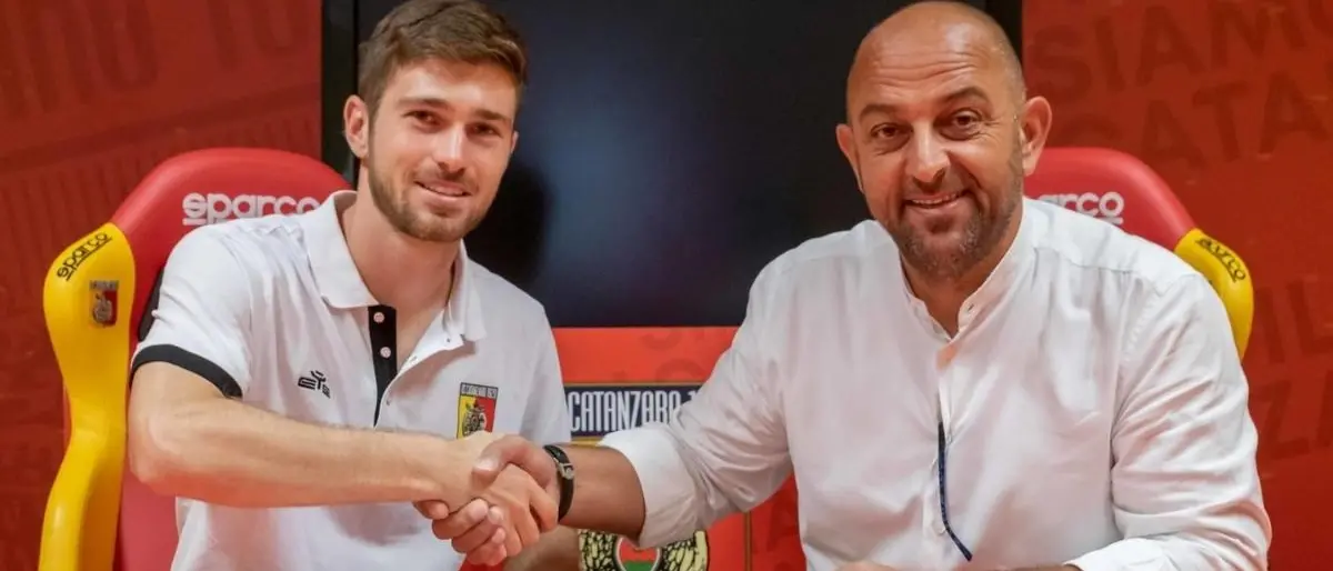 Catanzaro, c’è anche Andrea Ghion: il centrocampista arriva dal Sassuolo