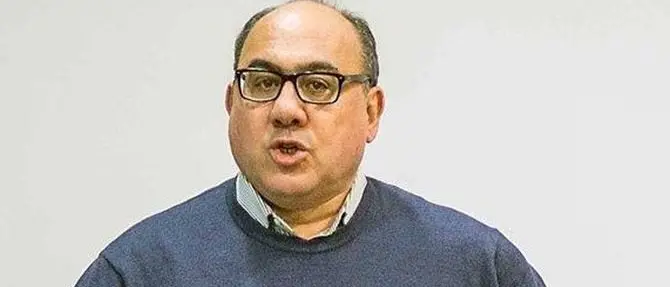 Bando per reclutare specializzandi, Guccione: «Clamorosamente fuori tempo ma meglio tardi che mai»