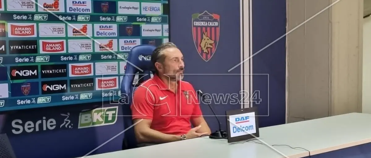 Verso Parma-Cosenza, Dionigi a caccia del tris: «Consapevoli di ciò che stiamo facendo»