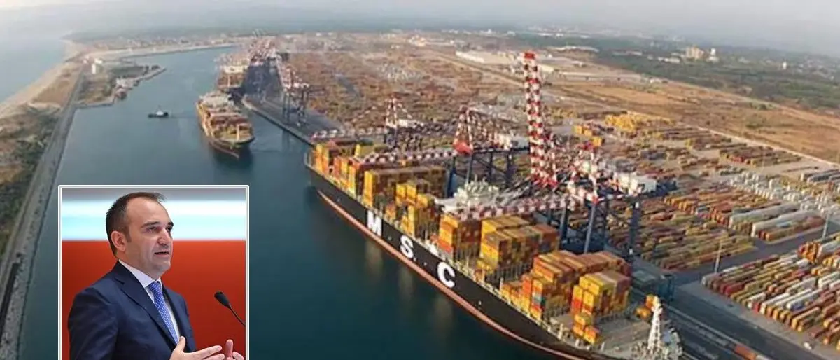 Il sindaco di Torino tifa per il rigassificatore di Gioia Tauro: «Così chiudiamo i rubinetti russi»