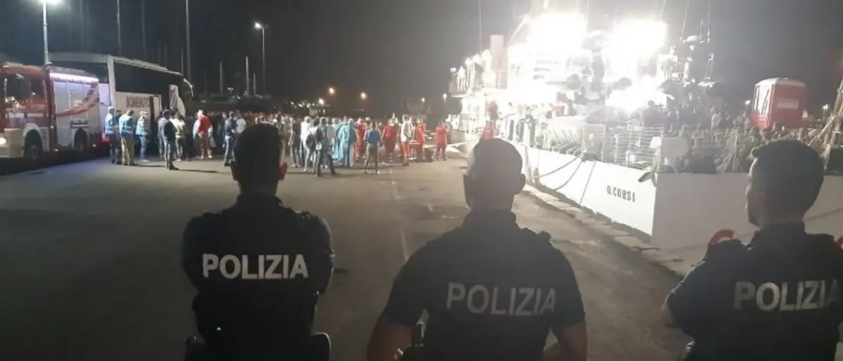 Due migranti respinti a Catania provano a rientrare a Crotone: arrestati