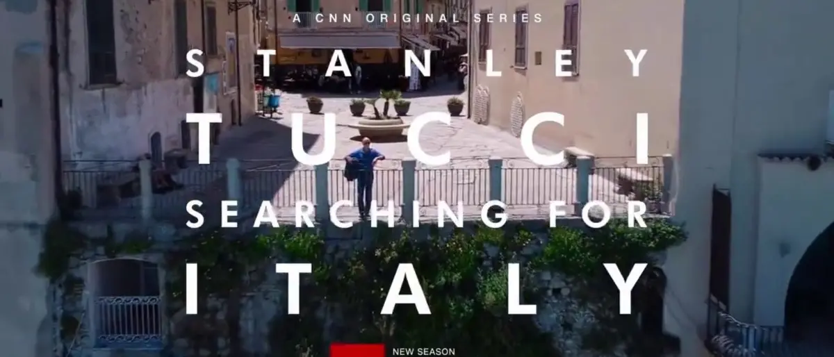 L’immagine di Tropea scelta dalla Cnn per lanciare la nuova serie tv con la star del cinema Stanley Tucci