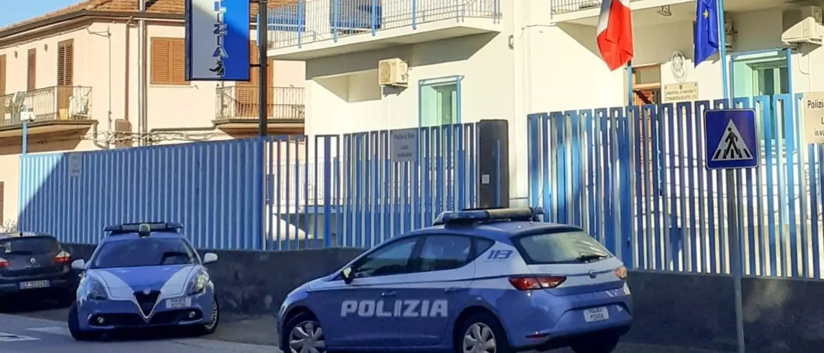 Taurianova, minaccia la moglie con una pistola detenuta illegalmente: arrestato