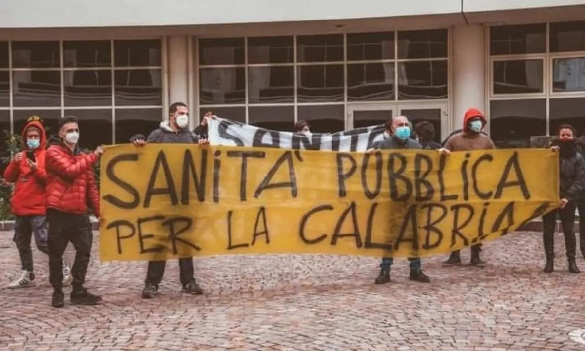 Proteste durante l’emergenza Covid, indagati sindacalisti e antagonisti: «Diritto al dissenso sacrosanto»