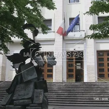 Blitz a Cosenza, il prefetto sospende gli amministratori locali arrestati
