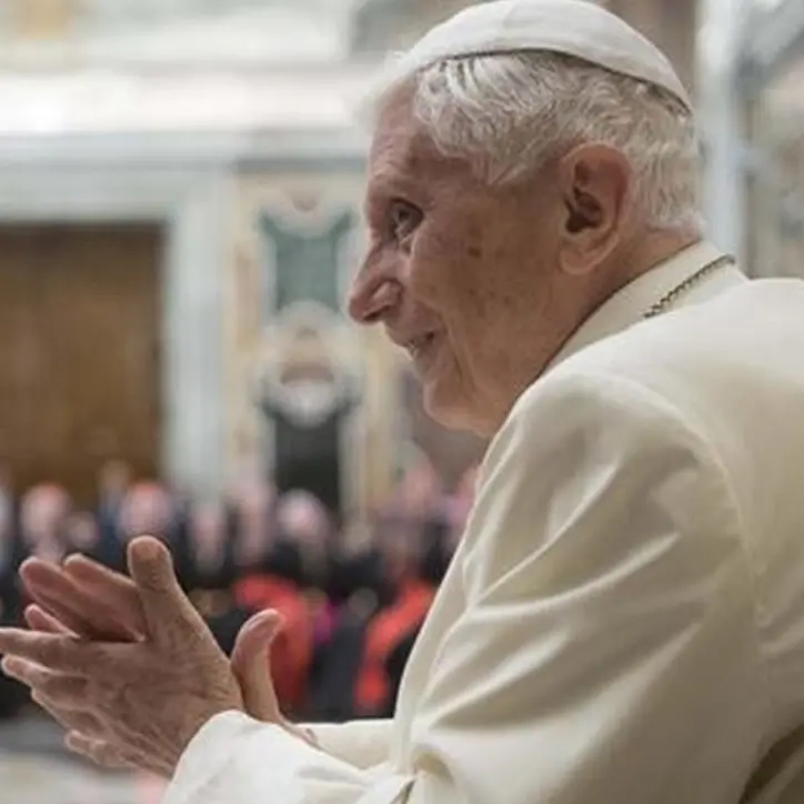 Il papa emerito Benedetto XVI scrive a sorpresa al presidente del centro dedicato a Gioacchino da Fiore