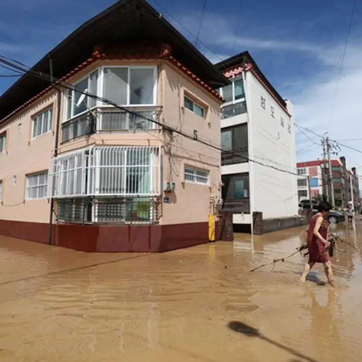 Corea del Sud sconvolta dal tifone Hinnamnor: dieci morti e due dispersi
