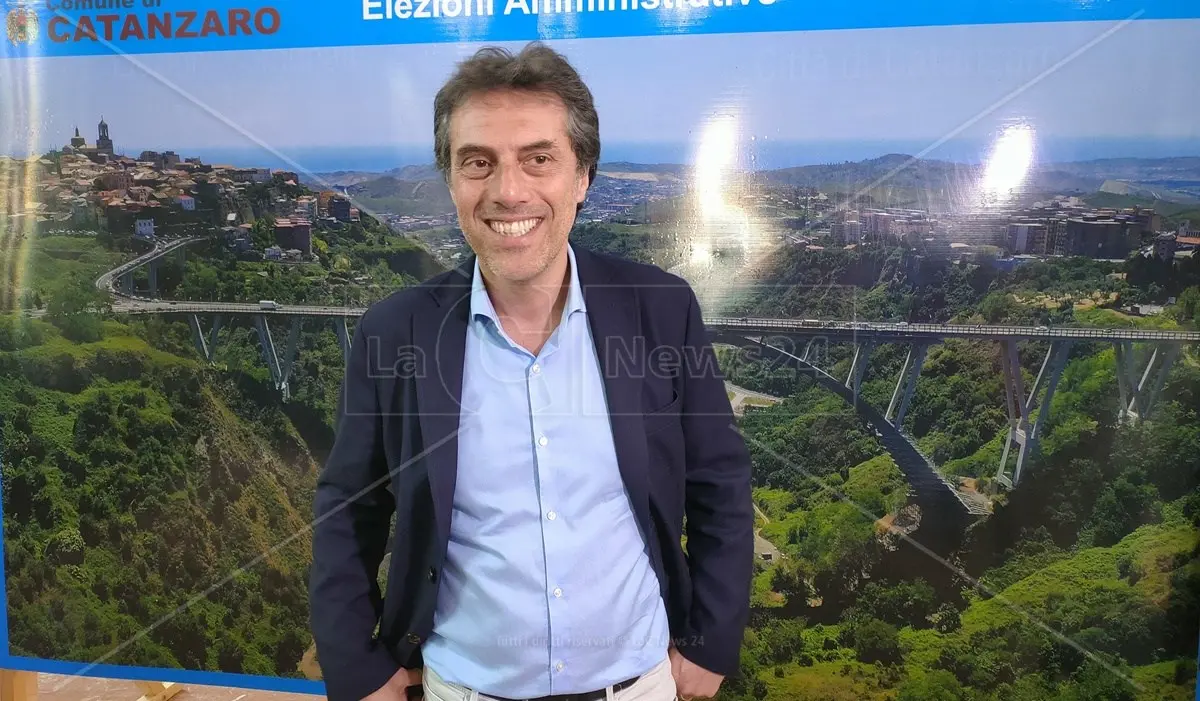 Fiorita ufficializza la sua candidatura alla presidenza della Provincia di Catanzaro: «Decisione sofferta»