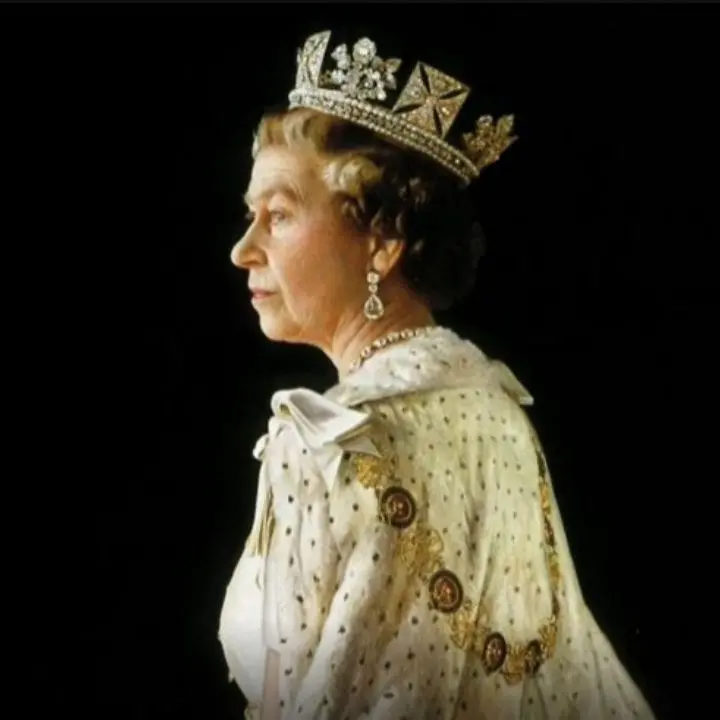 È morta la Regina Elisabetta, scompare un pezzo di storia dell’ultimo secolo