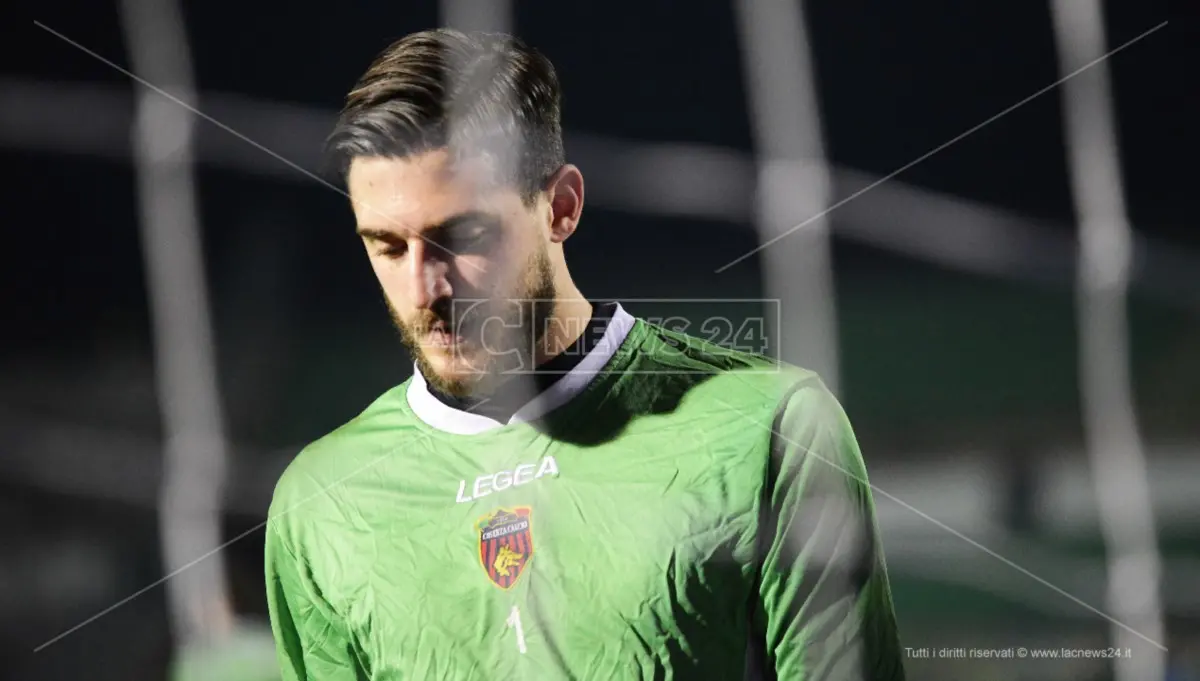 Calciomercato Serie B, il Crotone cerca Falcone mentre la Reggina è ad un passo da Zortea