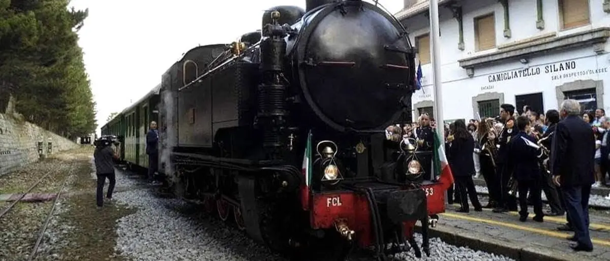 Che fine ha fatto il treno storico della Sila? Un'altra occasione persa per la Calabria