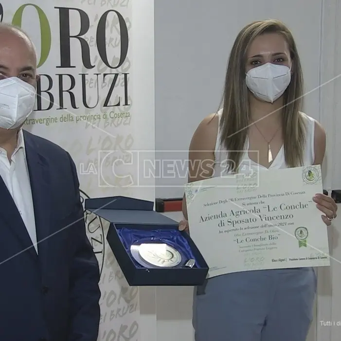 Cosenza, l'Oro dei Bruzi 2021: la Camera di Commercio premia i migliori oli extravergini della provincia