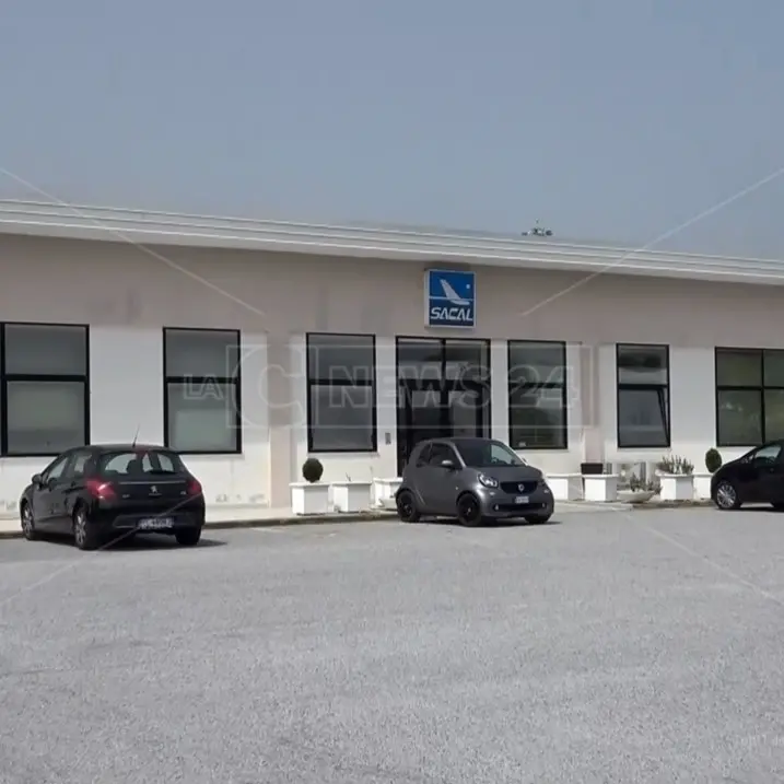 Aeroporti, sindacati: «Stop a cassa integrazione Covid e stabilizzazioni dei lavoratori»