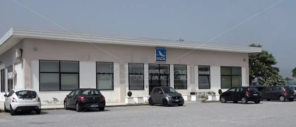 Aeroporti, sindacati: «Stop a cassa integrazione Covid e stabilizzazioni dei lavoratori»