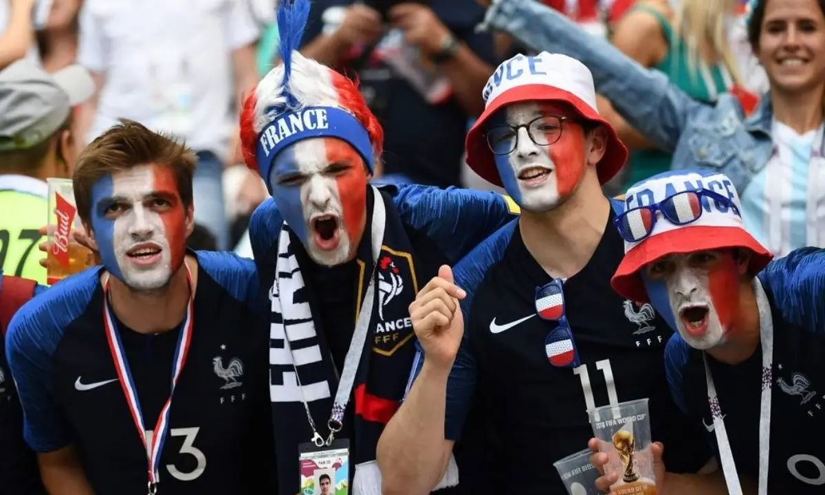 Euro2020, Ungheria-Francia a Budapest: 6 tifosi francesi sbagliano città e vanno a Bucarest