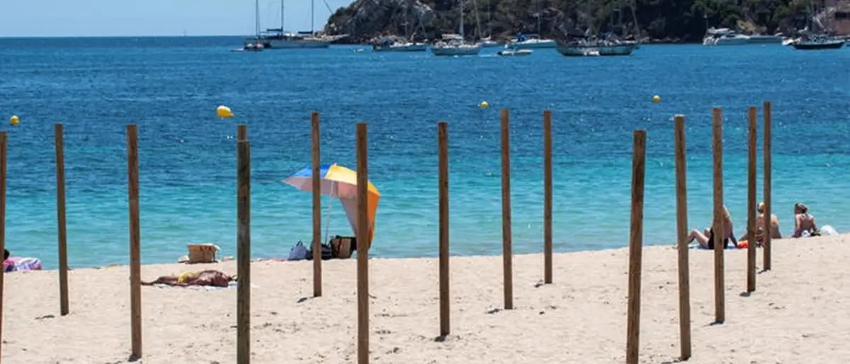 Studenti contagiati a Maiorca, i casi salgono a 850. Nuovo lockdown in Sudafrica