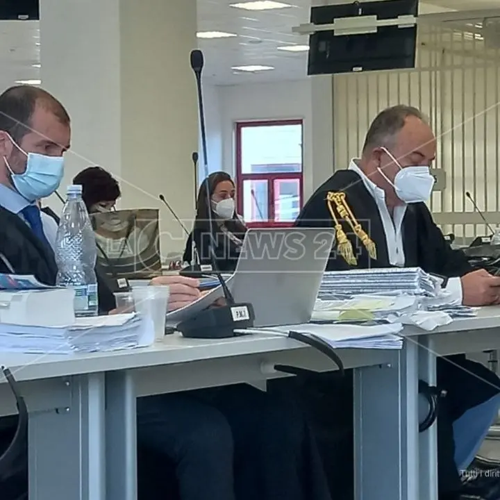 Rinascita, Gratteri: «Periti del tribunale lavorano anche per le difese e uno visto al bar con imputato»