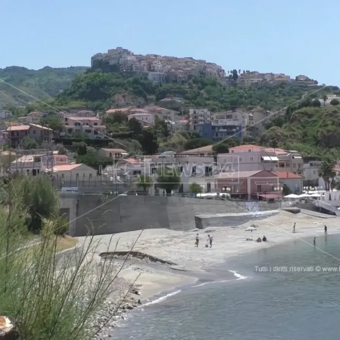 Buttafuori ferito a Belvedere Marittimo, i titolari del locale si costituiranno parte civile