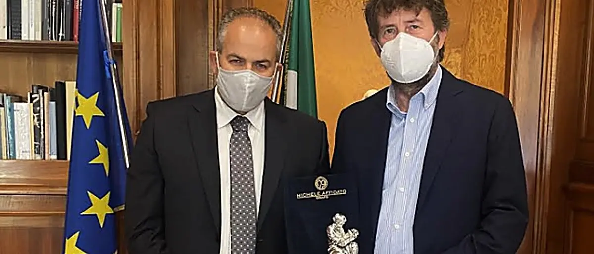 Al ministro Franceschini il Pitagora d’argento del maestro orafo Affidato