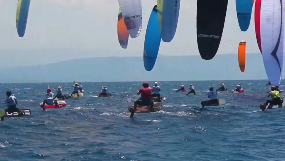 Gizzeria pronta a ospitare i mondiali di kitesurf, l’assessore Orsomarso: «La Calabria riparte»