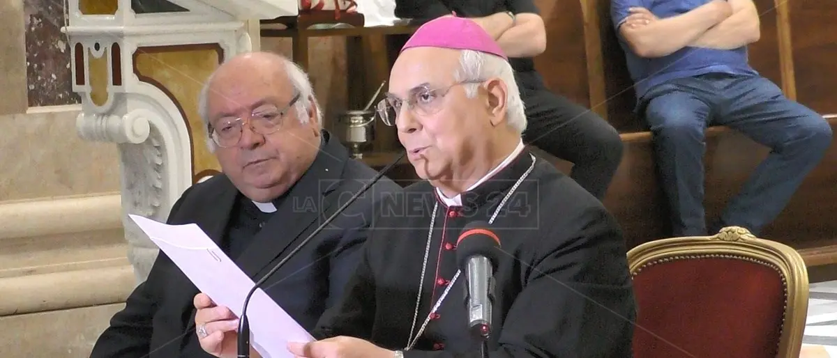 Movimento apostolico, comunità dei fedeli spaccata dopo lo scioglimento del Papa