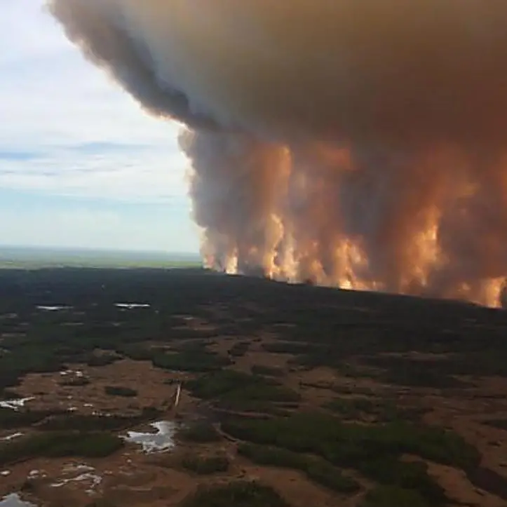 Caldo record in Canada, registrate 486 morti improvvise mentre un incendio devasta la città di Lytton