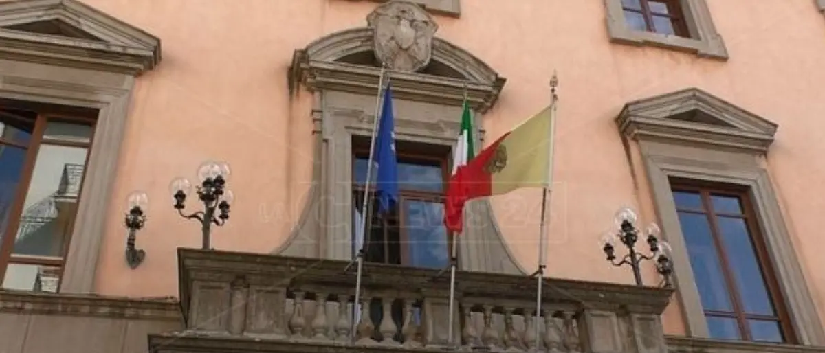 Comune Catanzaro, le geometrie variabili di una maggioranza sempre più divisa