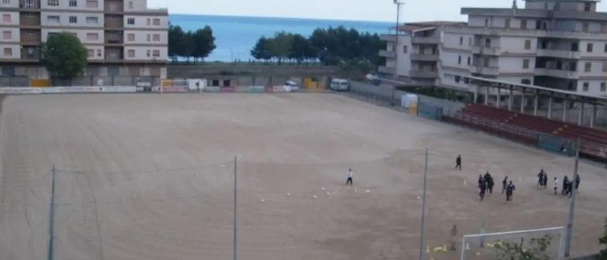 Eccellenza, a rischio il futuro della Bovalinese: «Strutture inadeguate per il calcio»