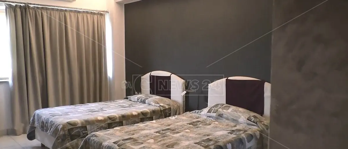 Covid hotel, in Calabria gli alberghi si ritirano: ne resta solo uno per l’emergenza sbarchi
