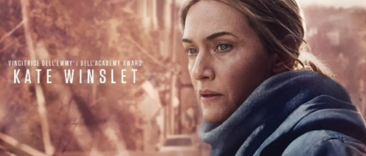 Nella serie Omicidio a Easttown il ritratto spietato di un'America senza più stelle