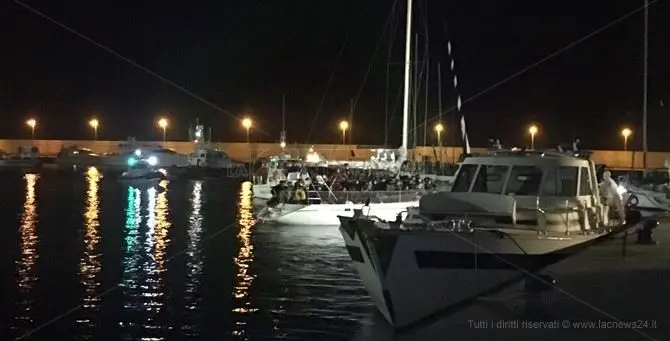 Sbarco nella Locride: 30 migranti soccorsi a Brancaleone nella notte