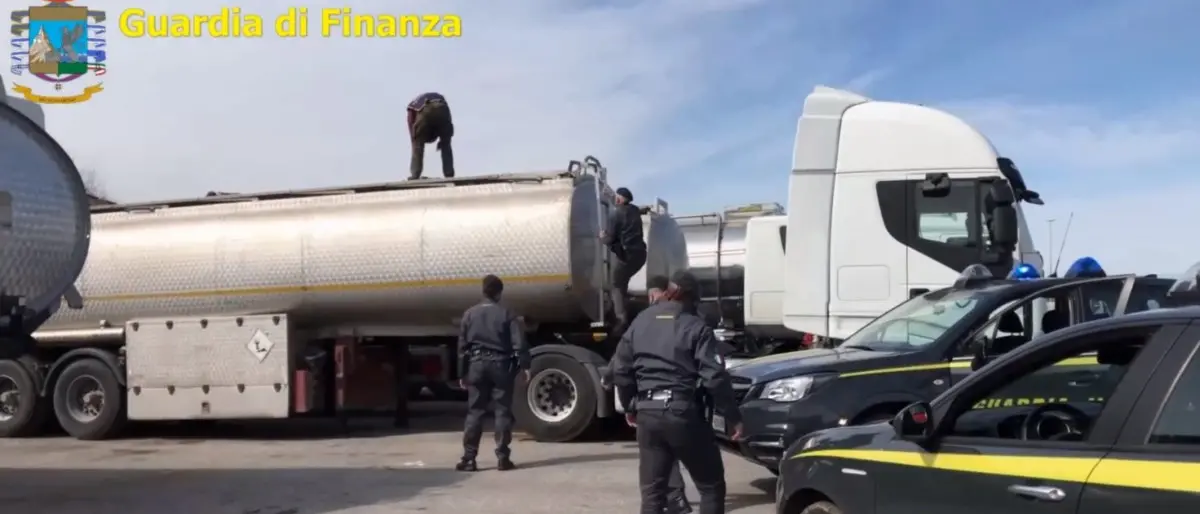 Petrol mafie: l’inchiesta su riciclaggio e frode si chiude con 213 indagati: NOMI