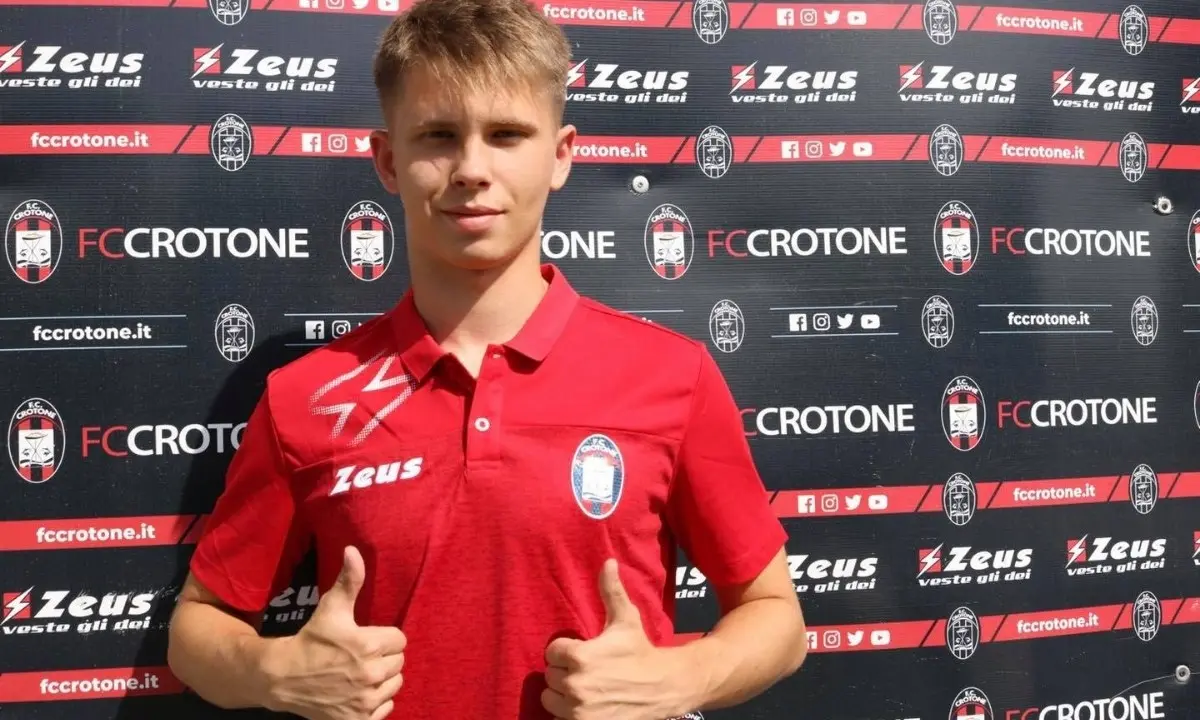 Calciomercato Crotone, volto nuovo in difesa: ecco il giovane lituano Tutyskinas