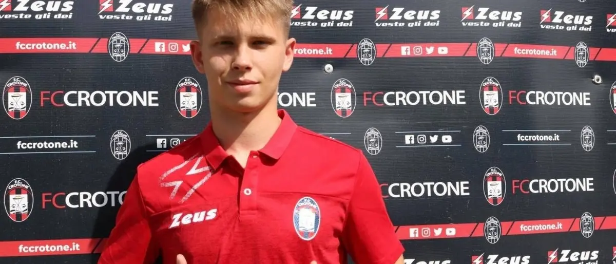 Calciomercato Crotone, volto nuovo in difesa: ecco il giovane lituano Tutyskinas