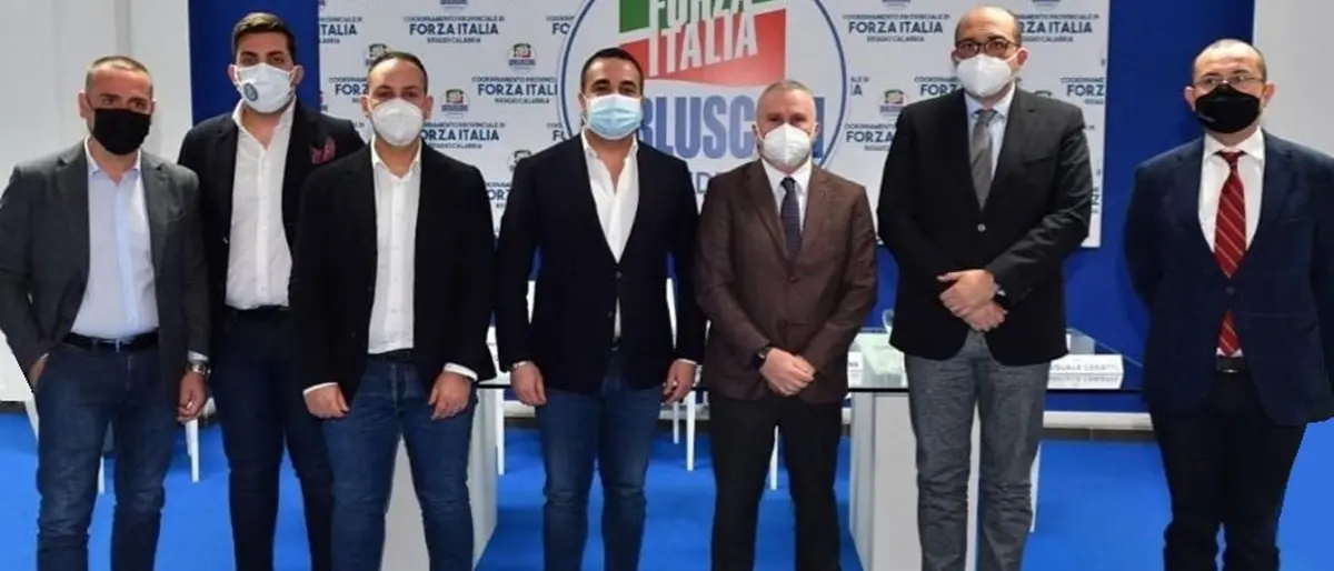 Emendamento Fi su tirocinanti, i consiglieri forzisti di Reggio: «Risultato storico»