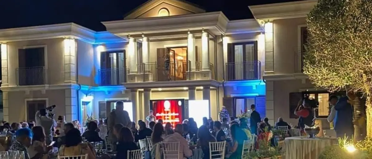 Calabria che Lavora, a Gioia Tauro il galà delle eccellenze: premio alla memoria al nostro Michele Porcelli