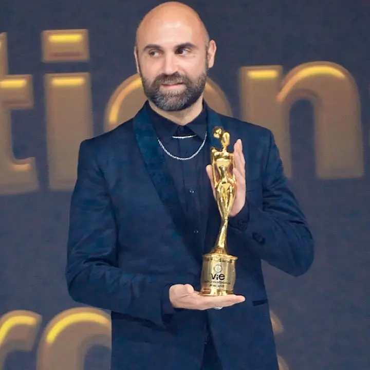 Il designer calabrese Giuseppe Fata conquista l'Oscar della Moda di Dubai